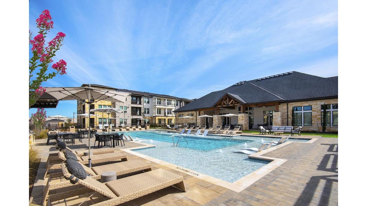 Alexan Gruene Crossing apartments in New Braunfels TX