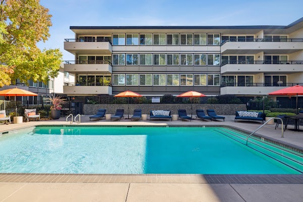 Belmont Glen Residences apartments in San Mateo CA