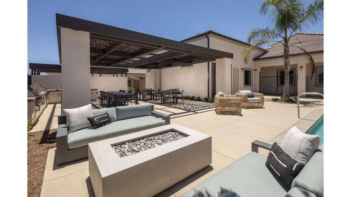 Delhaven Pointe Apartments apartments in Murrieta CA