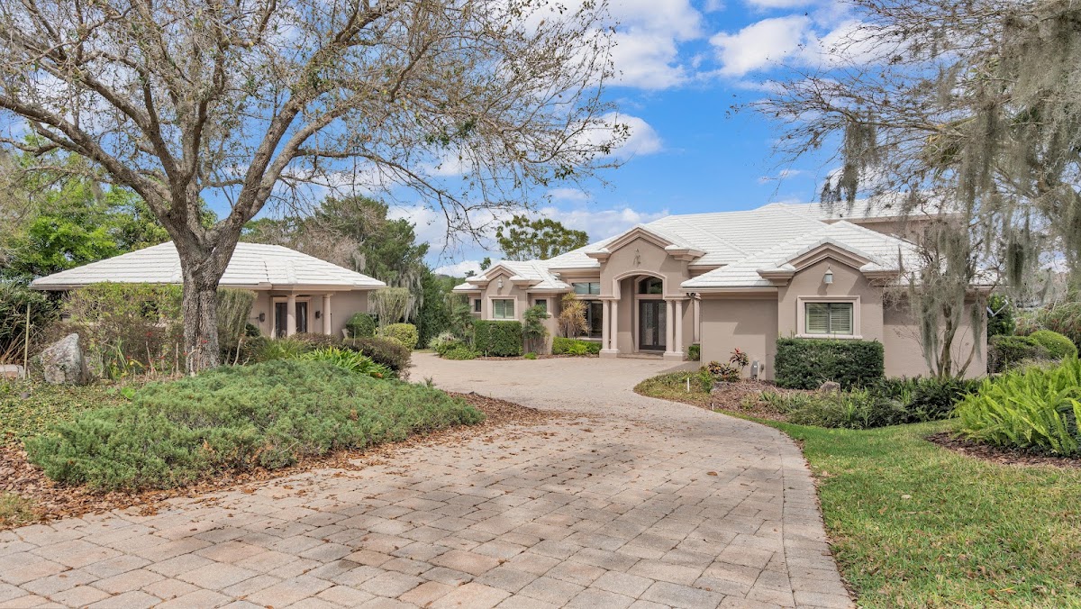 The Agency Realty Group apartments in Lakeland FL