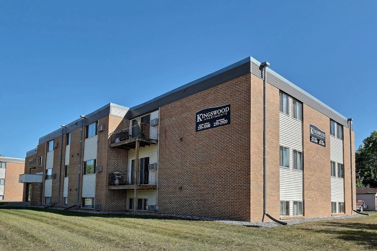 Kingswood apartments in Fargo ND