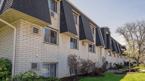 Tanglewood Apartments apartments in Erie PA