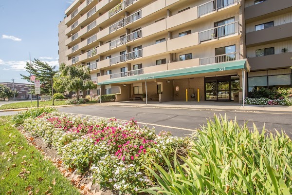 Shippan Place apartments in Stamford CT