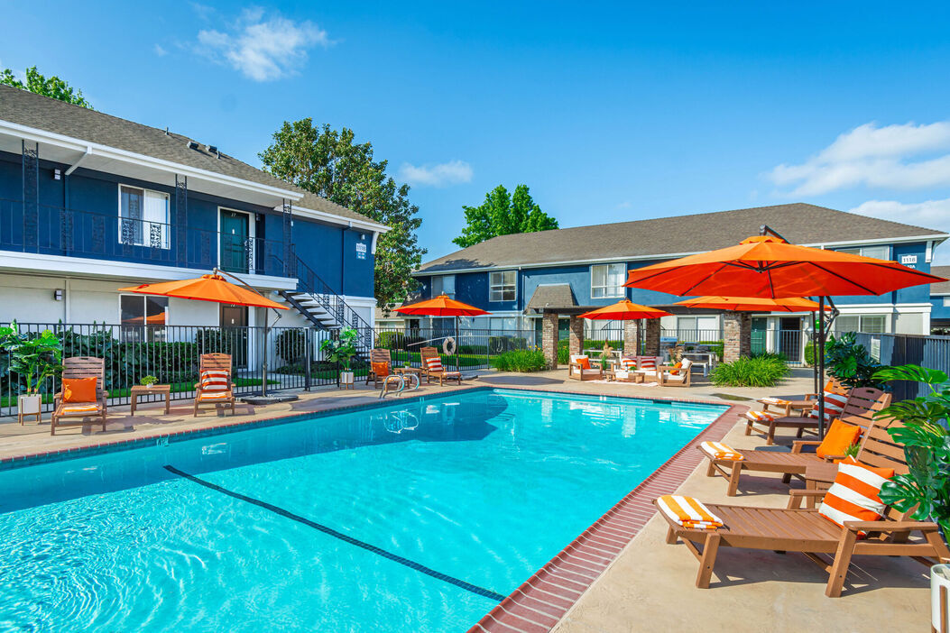 Stratford Villas apartments in Stockton, CA