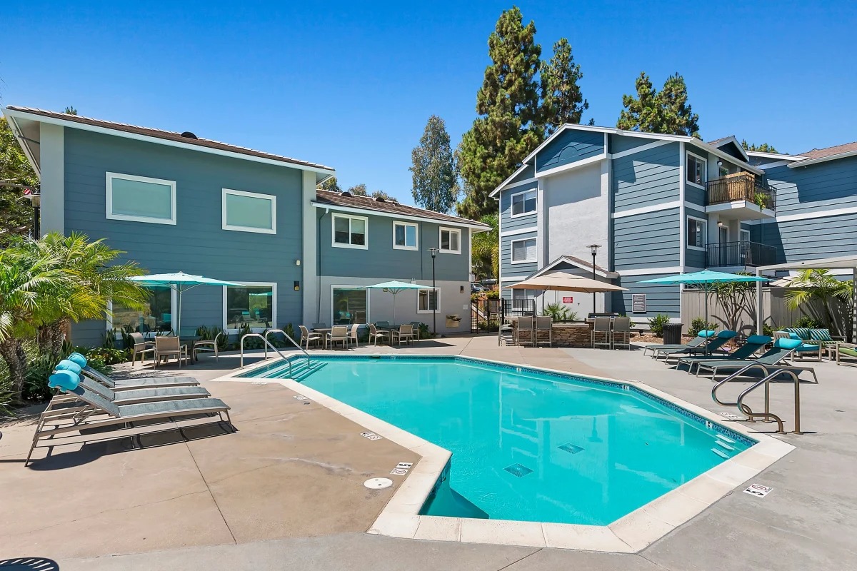 The Avenue at Carlsbad apartments in Oceanside CA