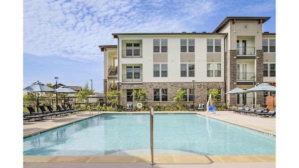 Birchway Denton apartments in Denton TX