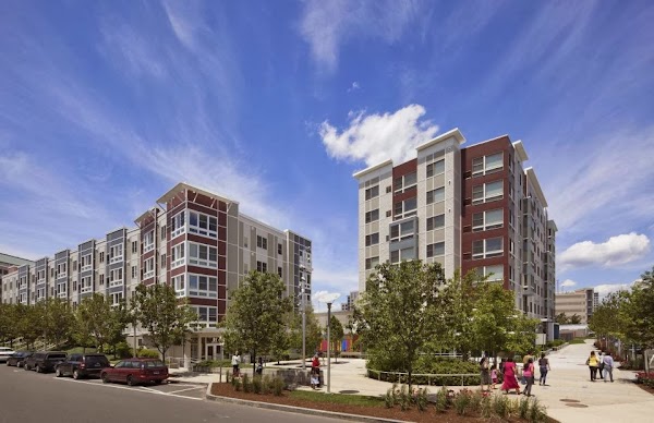 Metro Green Residences apartments in Stamford CT