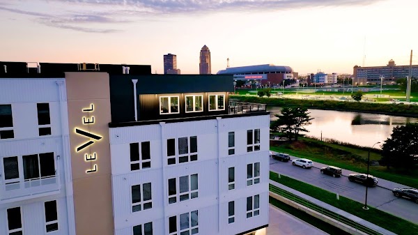 Level apartments in Des Moines IA