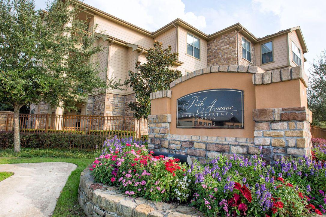 Park Avenue at Boulder Creek Apartments apartments in Pearland TX
