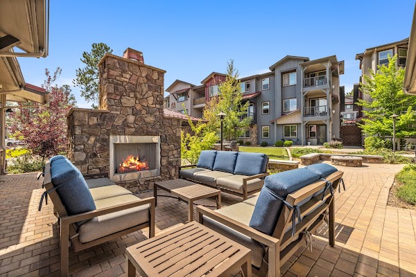 Mountain Trail apartments in Flagstaff, AZ