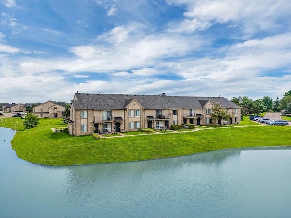 Lakeside Terraces apartments in Sterling Heights MI