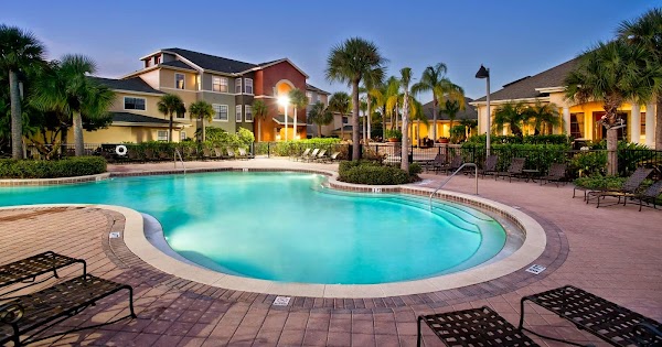 MacAlpine Place apartments in Clearwater FL