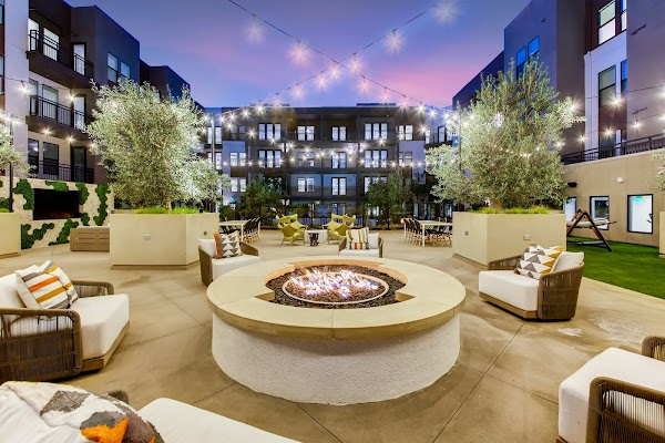 The Rylan apartments in Vista CA