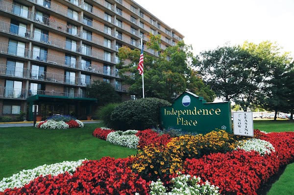 Independence Place Apartments: A 55 and Better Community apartments in Parma OH