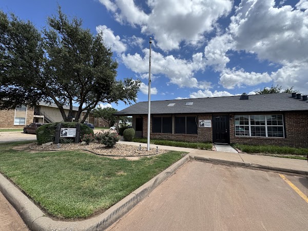 Parkway Villas apartments in Wichita Falls TX