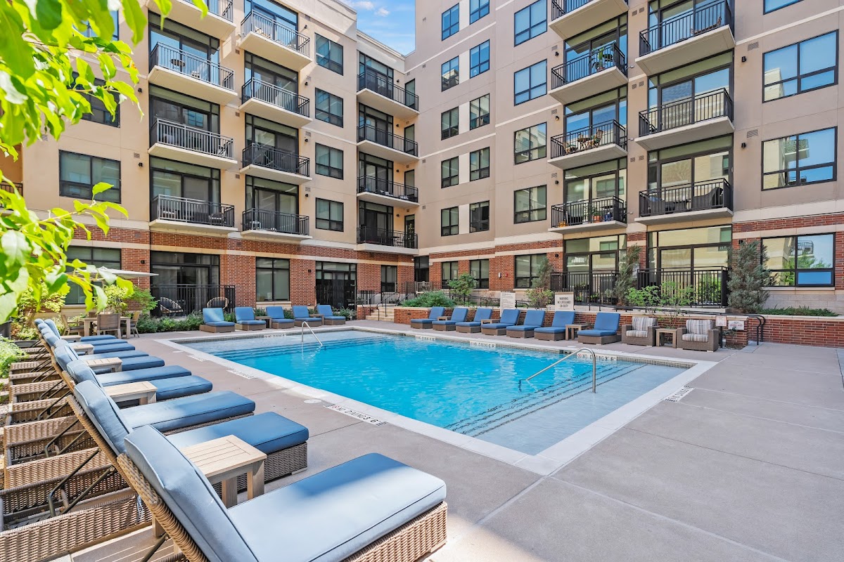 The Raleigh at Sloan's Lake apartments in Lakewood CO