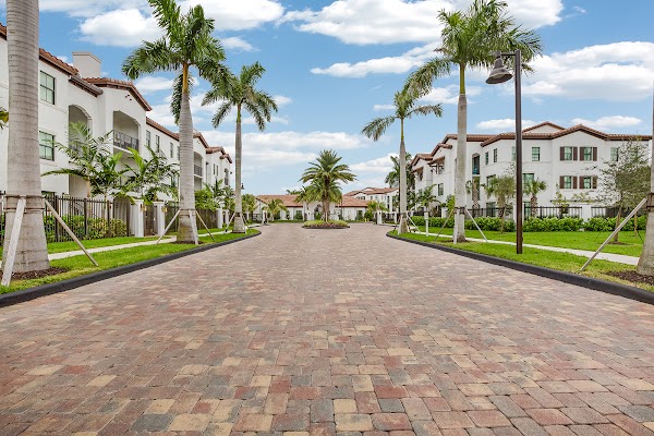 Mirador at Doral by Windsor Apartments apartments in Hialeah FL