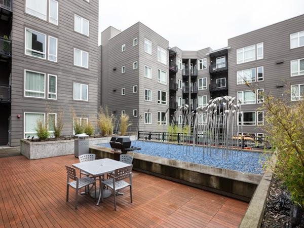 Taylor 28 Apartments apartments in Seattle, WA
