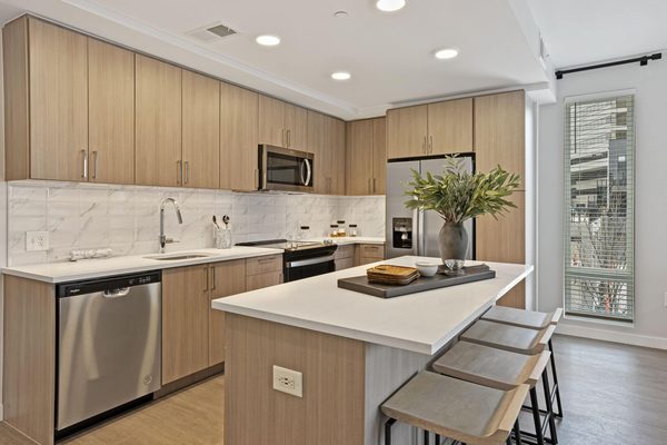 High Street Atlanta apartments in Sandy Springs, GA