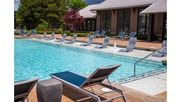 Walton Bluegrass & The Legacy at Walton Bluegrass (62+) apartments in Johns Creek, GA