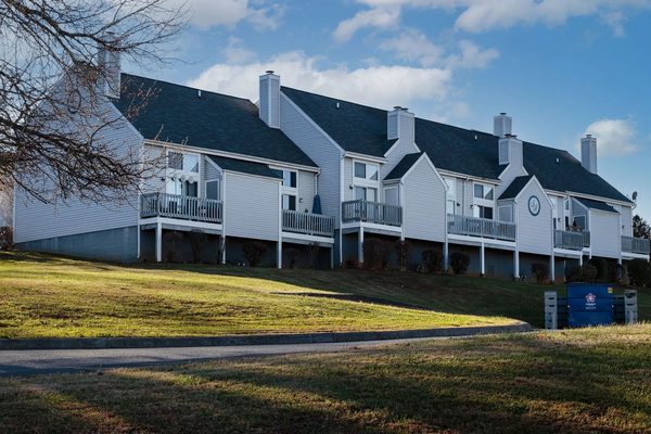 Sterling Hills Apartment apartments in Johnson City, TN