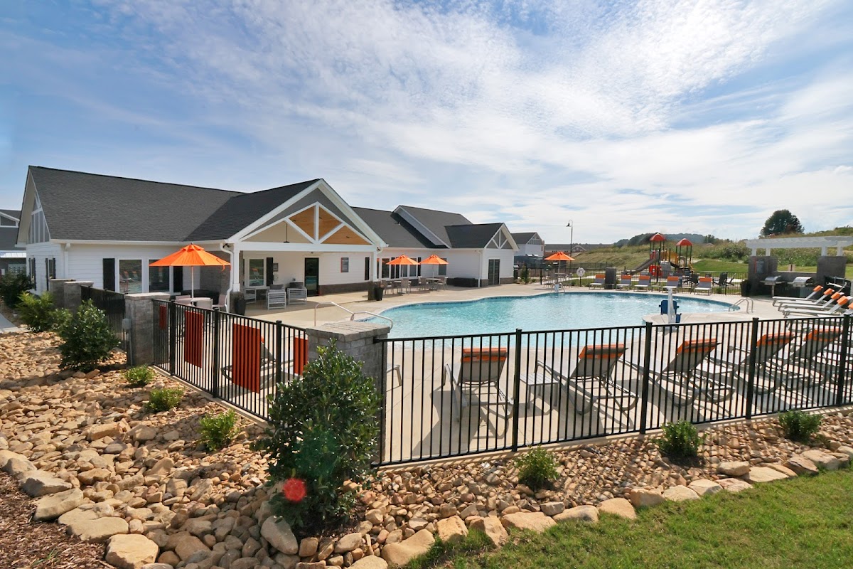 Universal at Mountainview apartments in Johnson City, TN