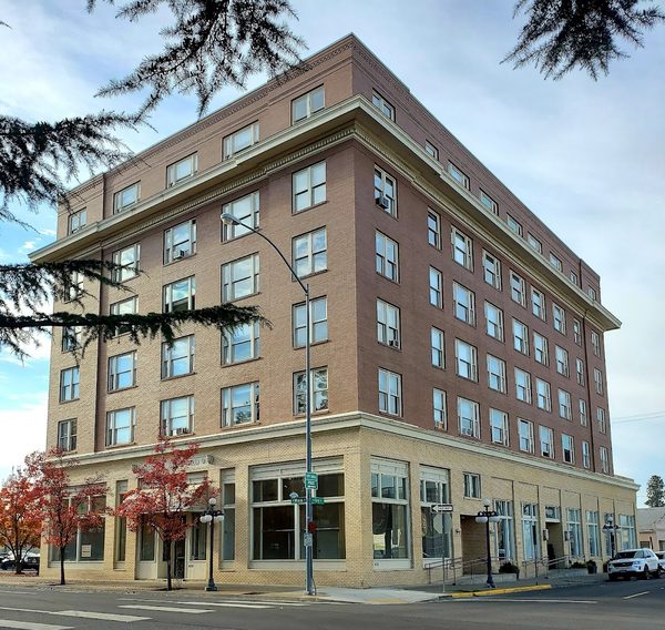 New Medford apartments in Medford, OR