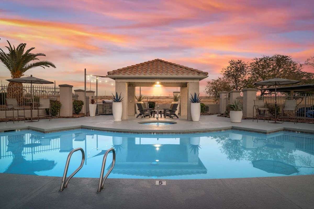 Sedona Peaks apartments in Avondale, AZ