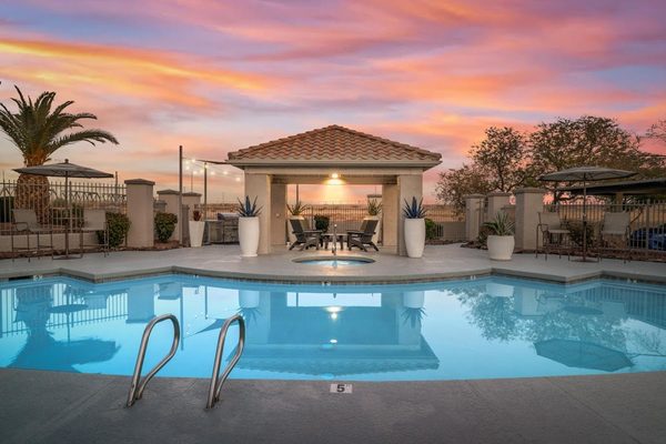Sedona Peaks apartments in Avondale, AZ