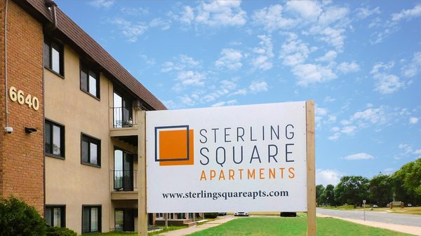 Sterling Square Apartments apartments in Brooklyn Park, MN