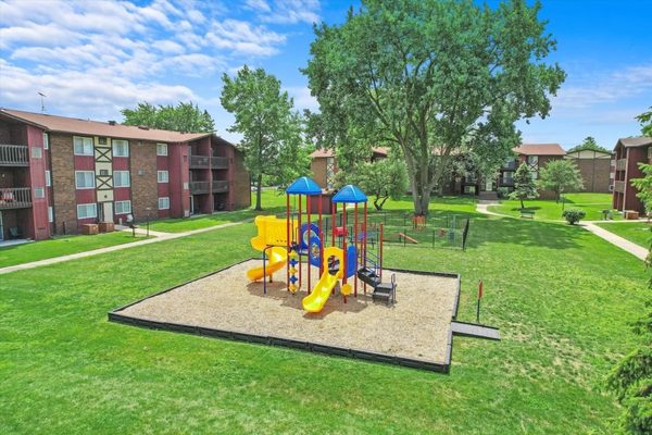Hampton in Highland Apartments apartments in Highland, IN