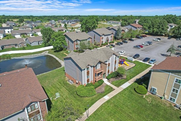 Whitcomb Terrace Apartments apartments in Merrillville, IN