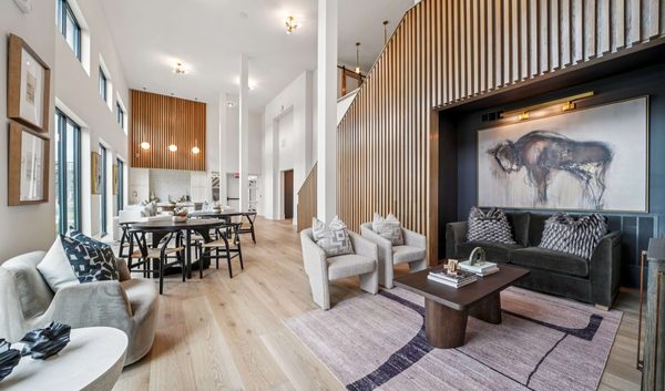 Colina Hillside apartments