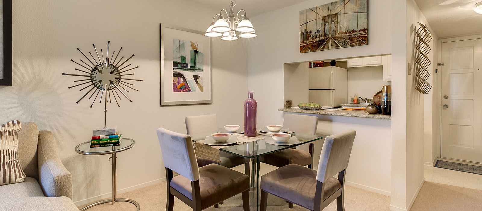 Hickory Creek Central apartments in Kenner, LA
