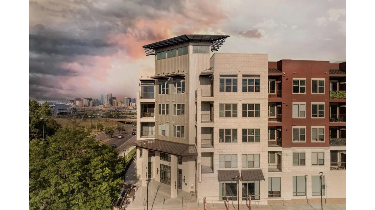 Luxe At Mile High apartments in Denver CO