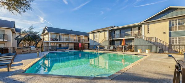 Lockwood Heights apartments in Richardson, TX