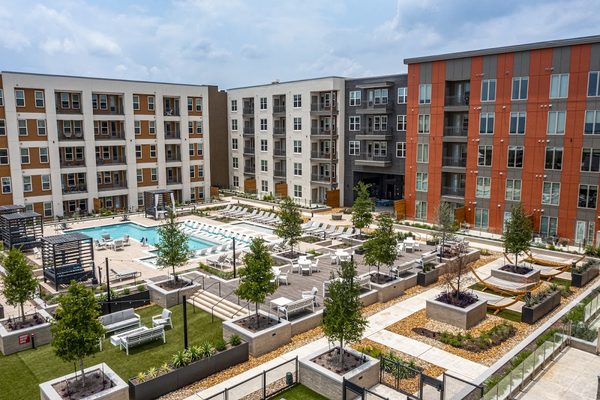 AMLI Branch Park apartments in Austin TX