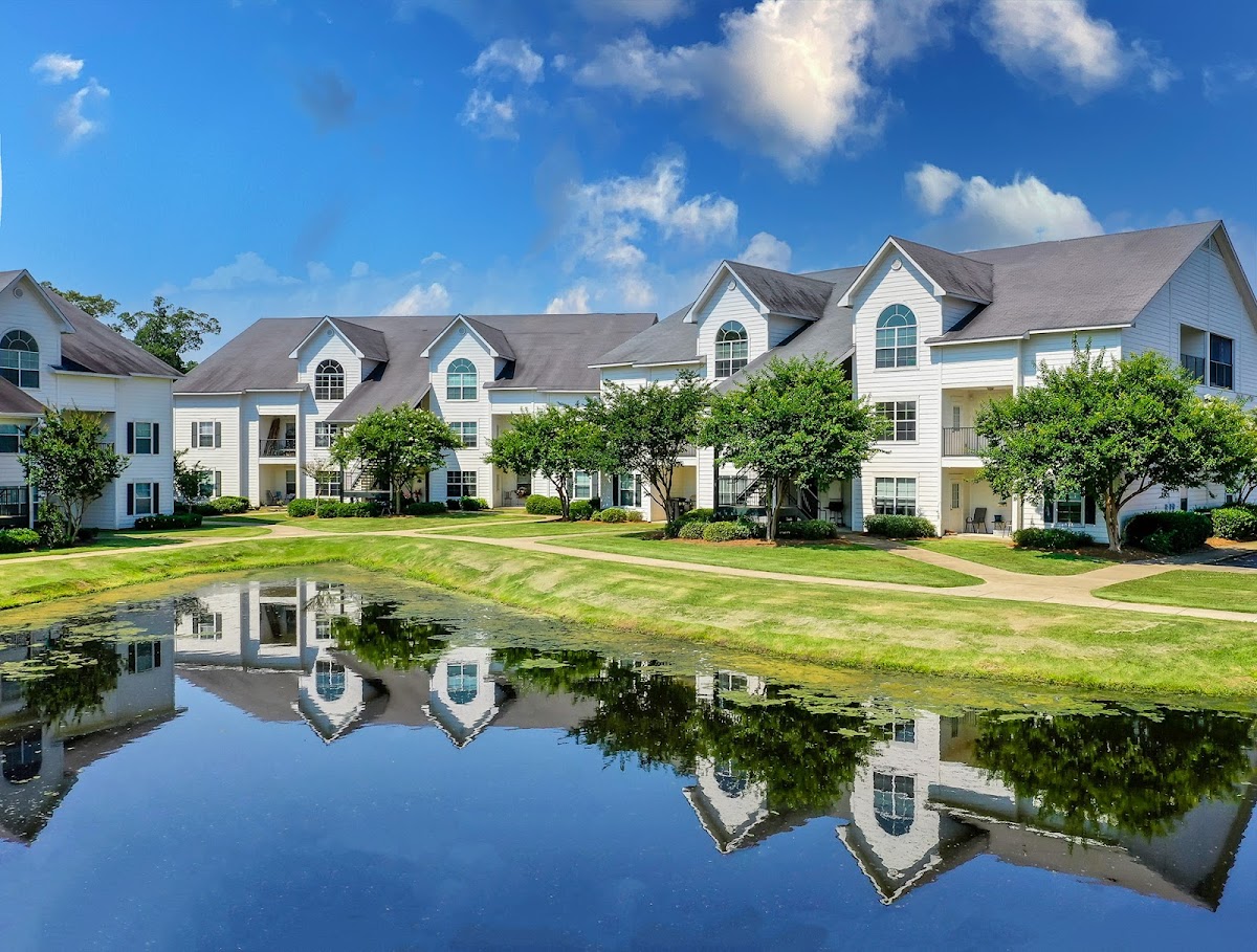 Ashford Place apartments in West Monroe, LA