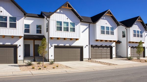 Railrunner Townhomes apartments in Ogden, UT