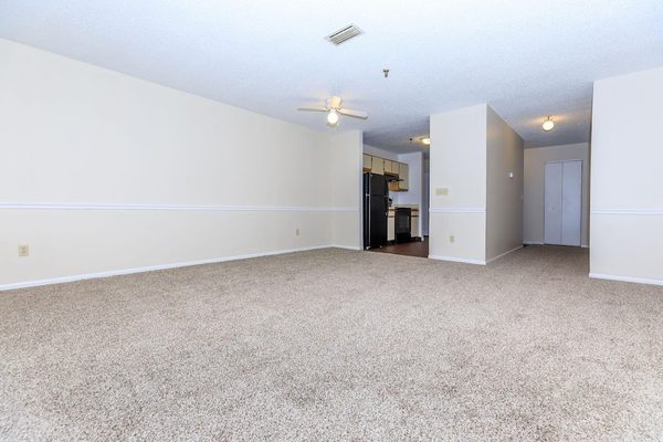 Lakeview apartments in Waterbury, CT