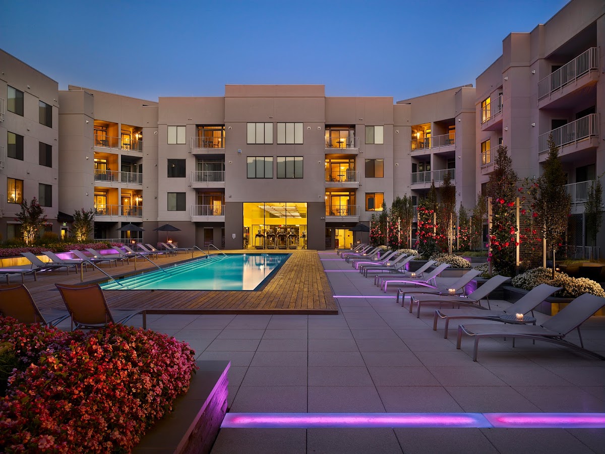 AVE Clifton apartments in Clifton, NJ