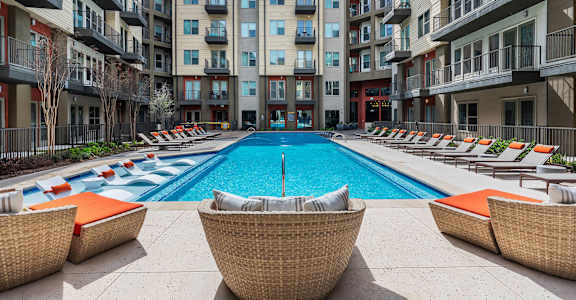 Vantage at Spring Creek Apartments apartments in Richardson, TX