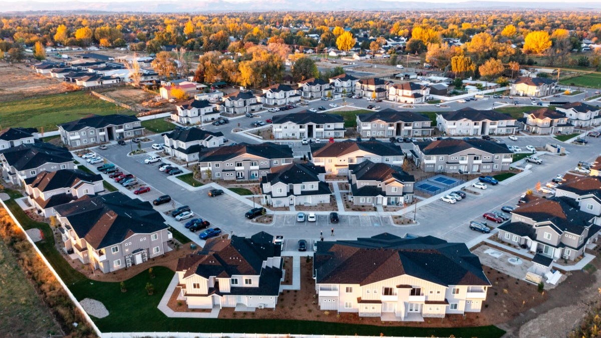 Southside Townhomes apartments in Nampa, ID