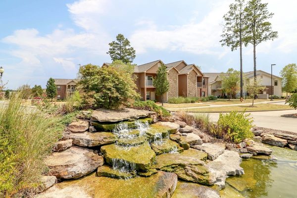 The Reserve at Chaffee Crossing Apartment Homes & Townhomes apartments in Fort Smith, AR