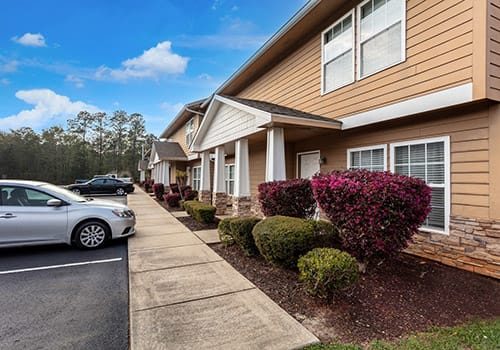 Lifestyle at the Bay apartments in Gulfport, MS