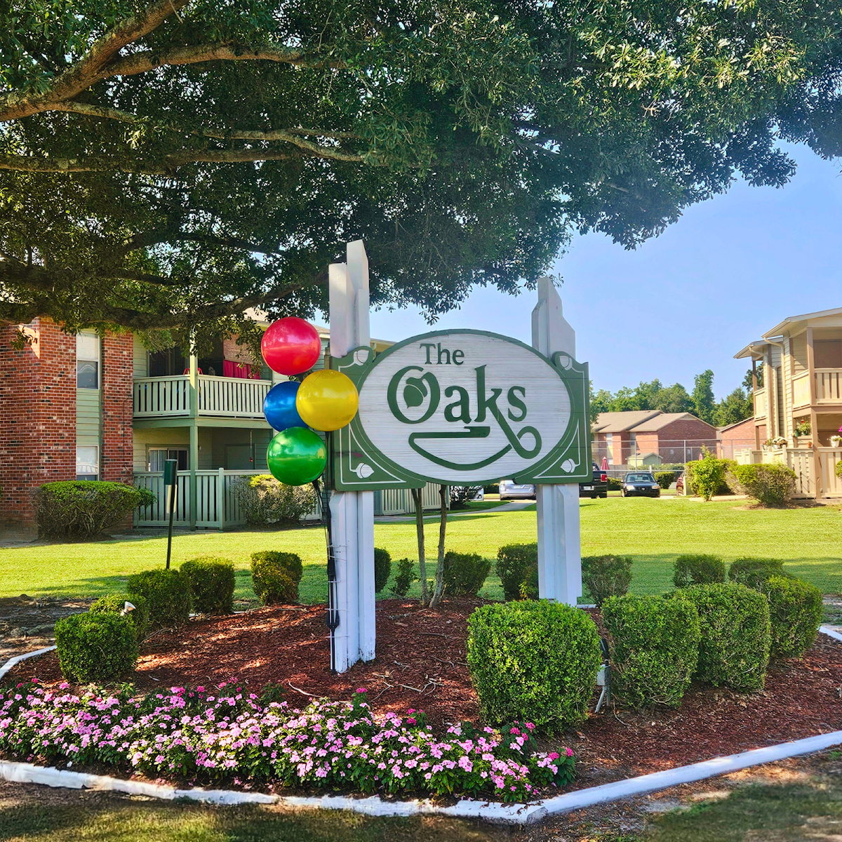 The Oaks Apartments apartments in Gulfport, MS