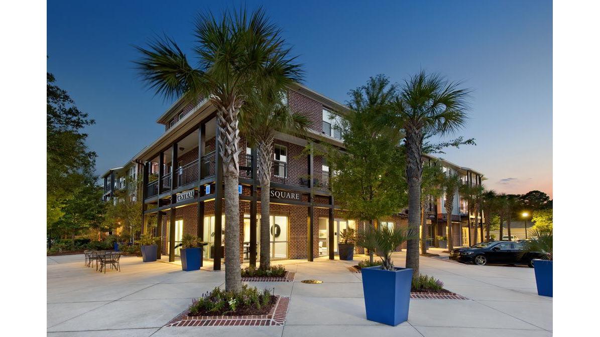 Central Square at Watermark Apartments apartments in Mt Pleasant, SC