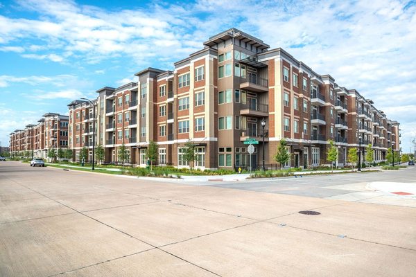 Waterford Market Apartment apartments in Addison, TX
