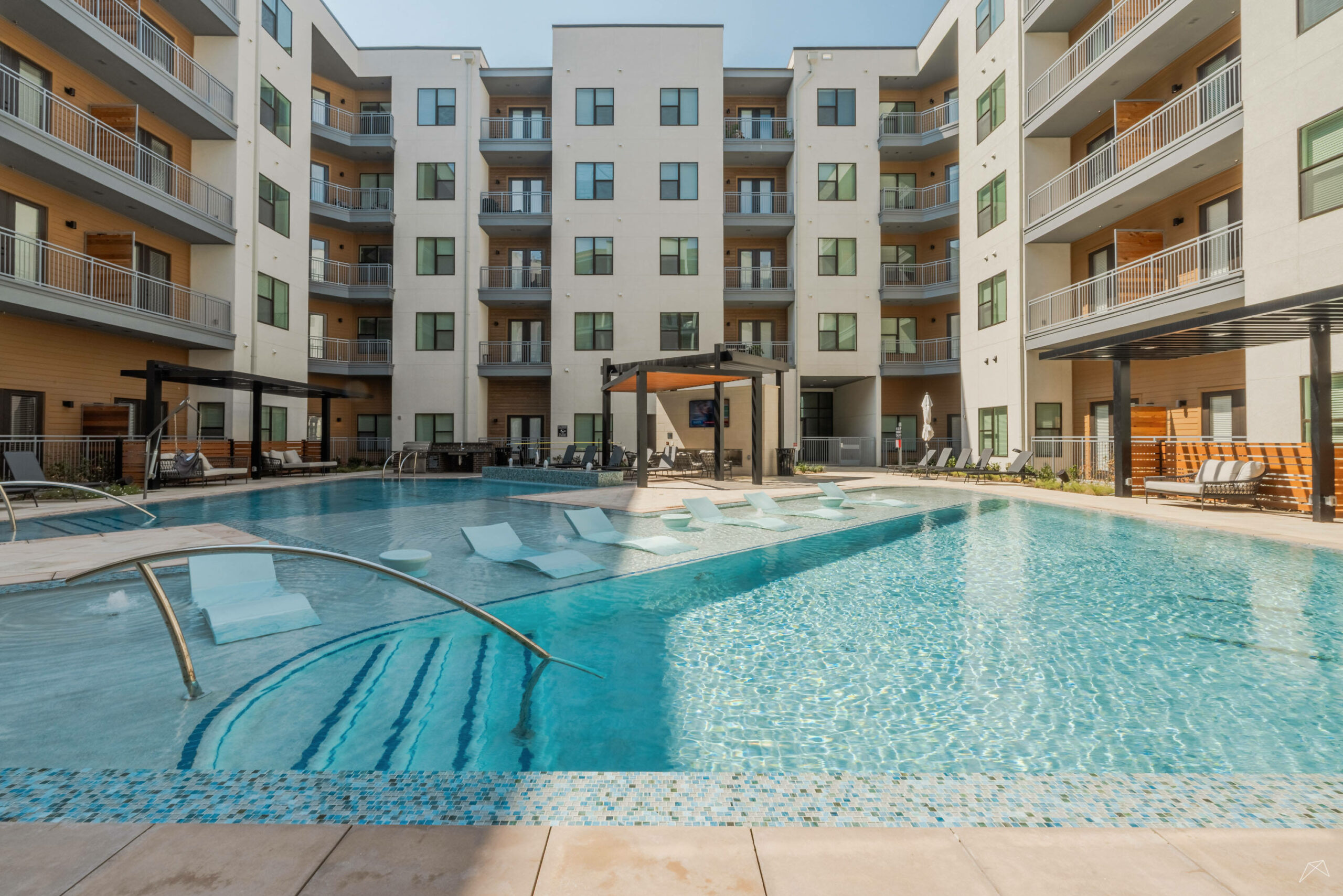 Presidium Valley View apartments in Addison, TX