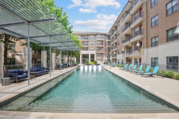 Savoye apartments in Addison, TX